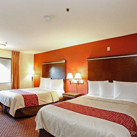 Ontario Airport Executive Inn Экстерьер фото