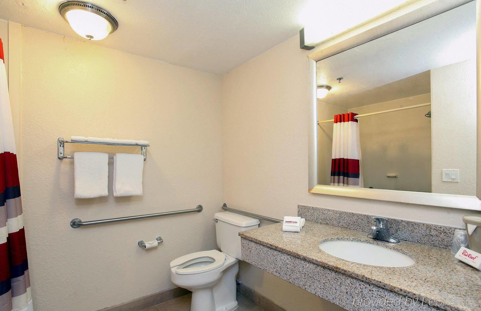 Ontario Airport Executive Inn Экстерьер фото